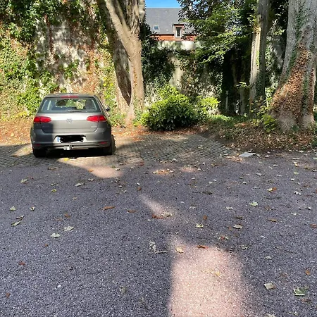 Dom wakacyjny Halte Entre Terre Et A Tiny House